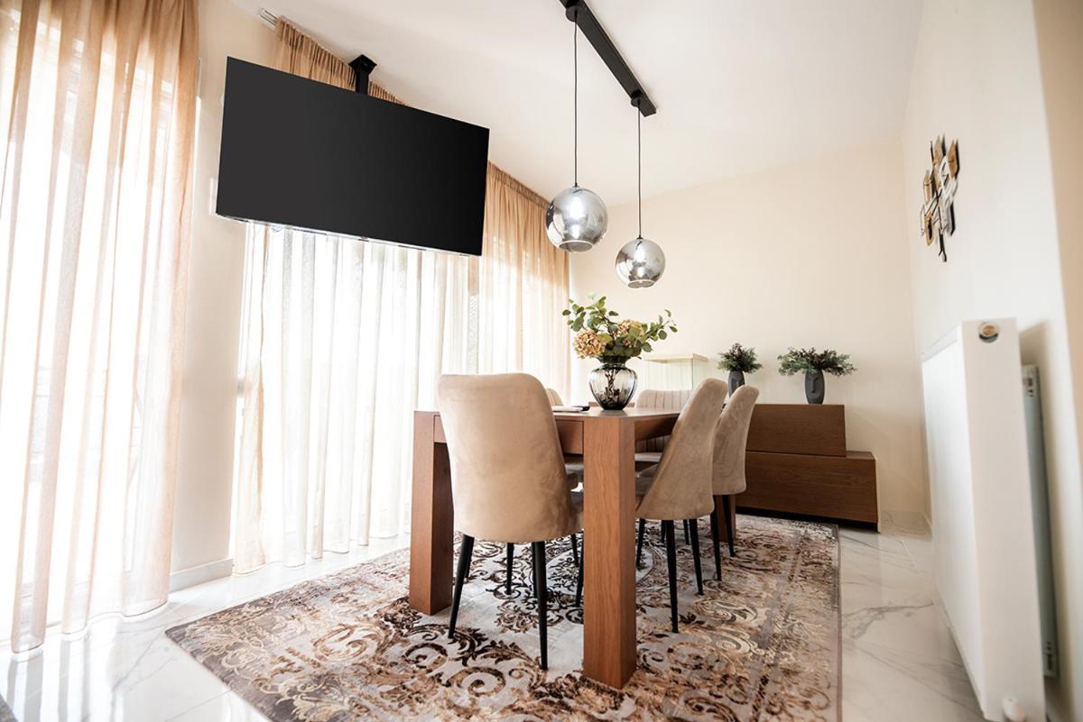 Central Luxury Apartment Szaloniki Kültér fotó